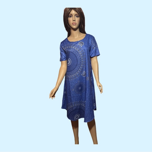 Bellas Fashion Boutique Dresses & Skirts - Blue women’s paisley dress